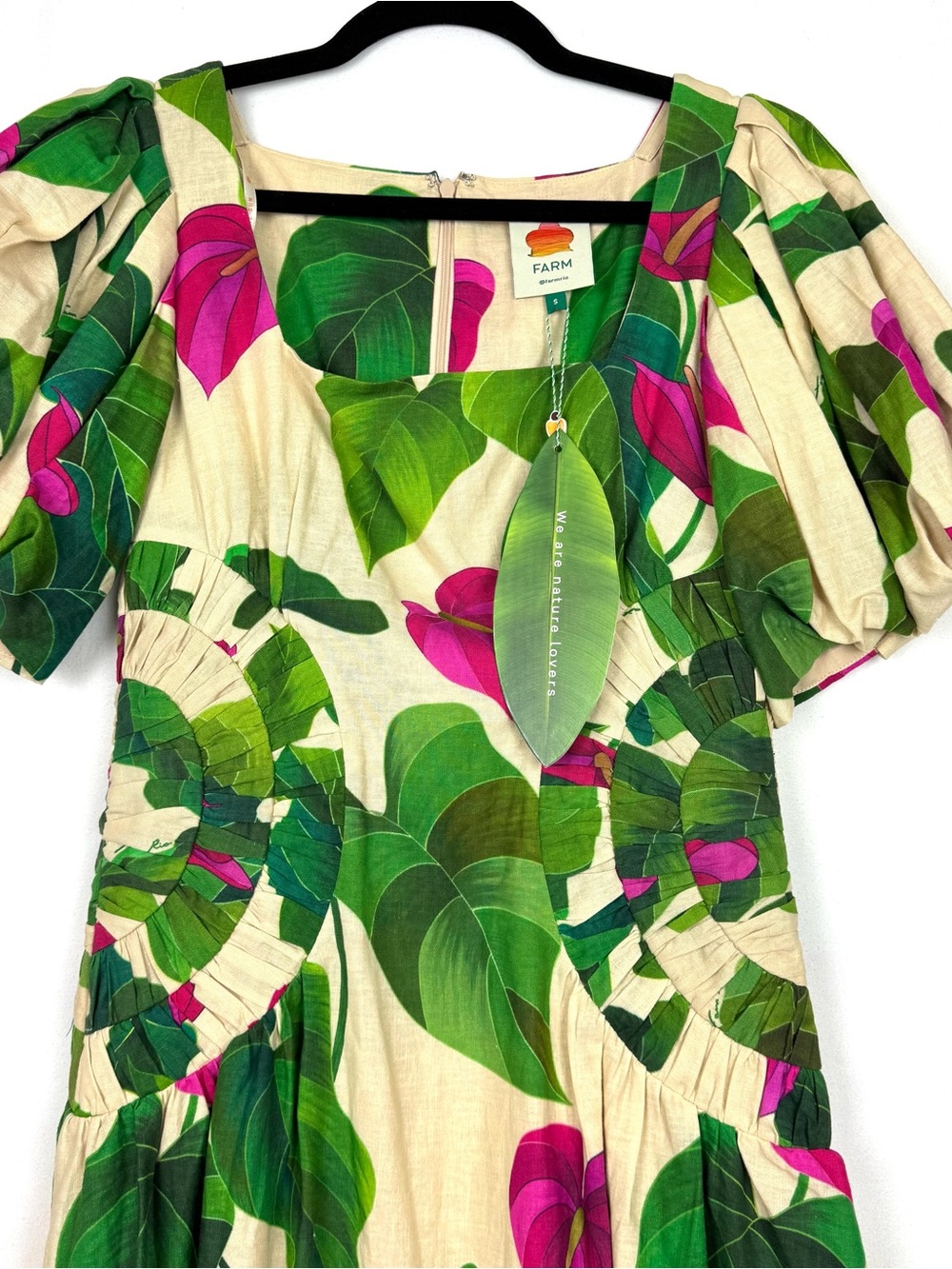 New With Tags FARM Rio Cream Midi Dress with Pink Anthurium & Green Leaves Small - Picture 5 of 14